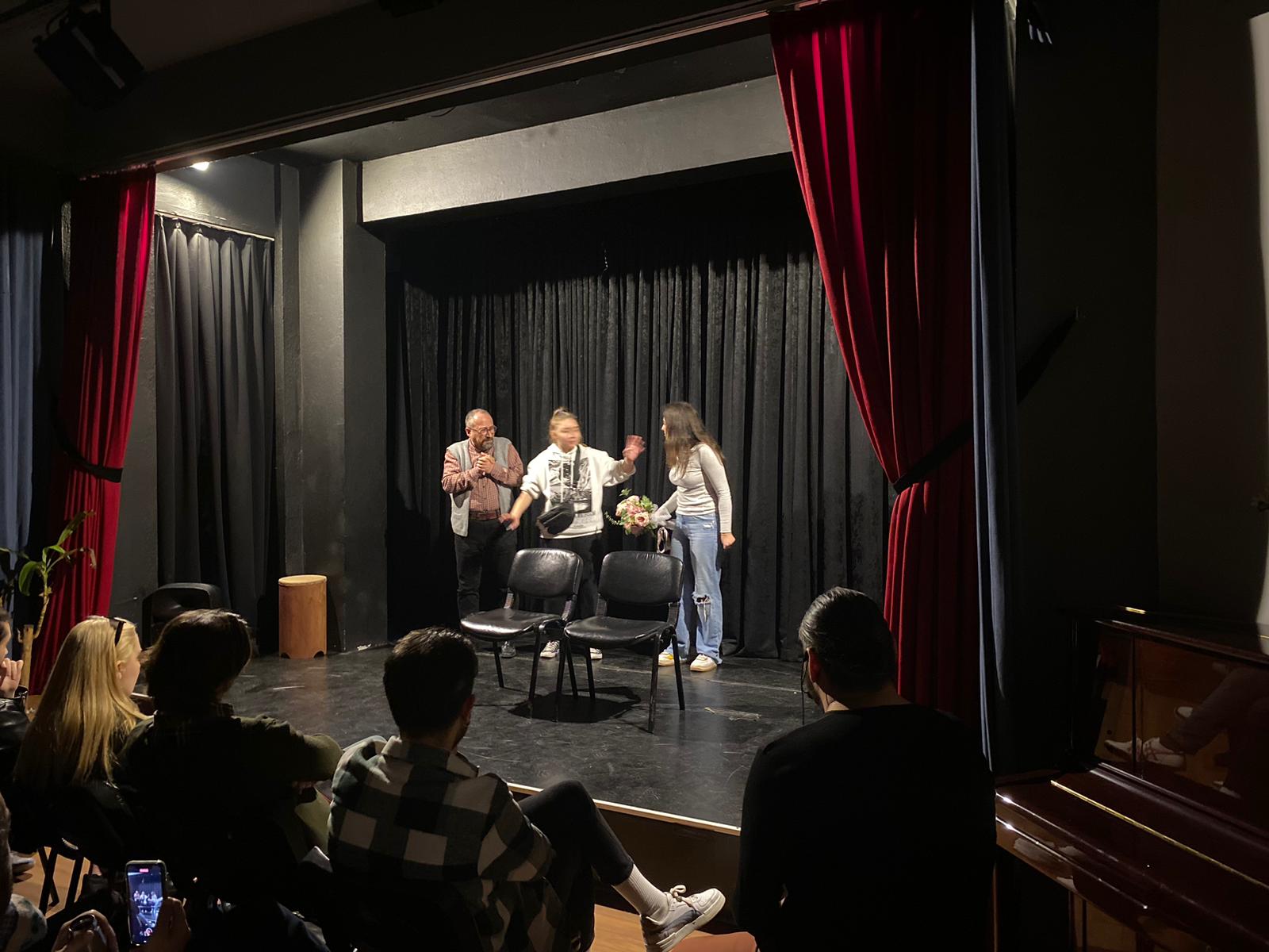 1f3b3a22-9816-42e3-a894-2db2e0e62992